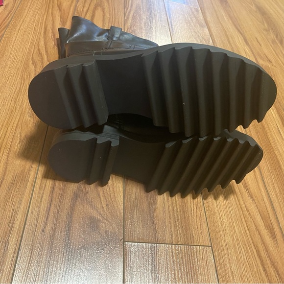 🆕 Chunky Flat Boot in Black 8.5 - Picture 7 of 7